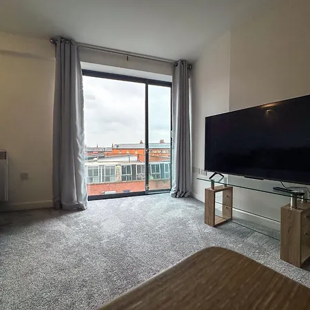 J Quarter 1br - Free Parking - Three * Birmingham
